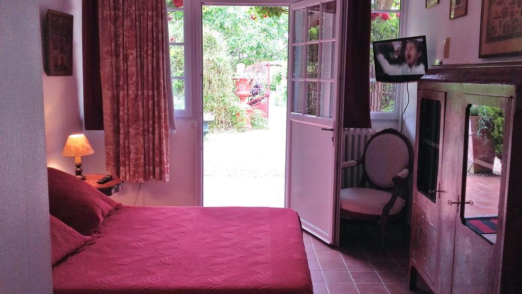 Le Vieux Vauvert Bed & Breakfast Rochecorbon Exterior foto