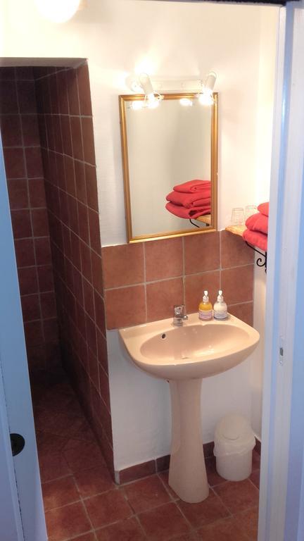 Le Vieux Vauvert Bed & Breakfast Rochecorbon Exterior foto