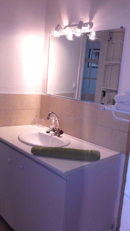 Le Vieux Vauvert Bed & Breakfast Rochecorbon Exterior foto