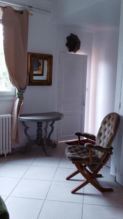 Le Vieux Vauvert Bed & Breakfast Rochecorbon Exterior foto